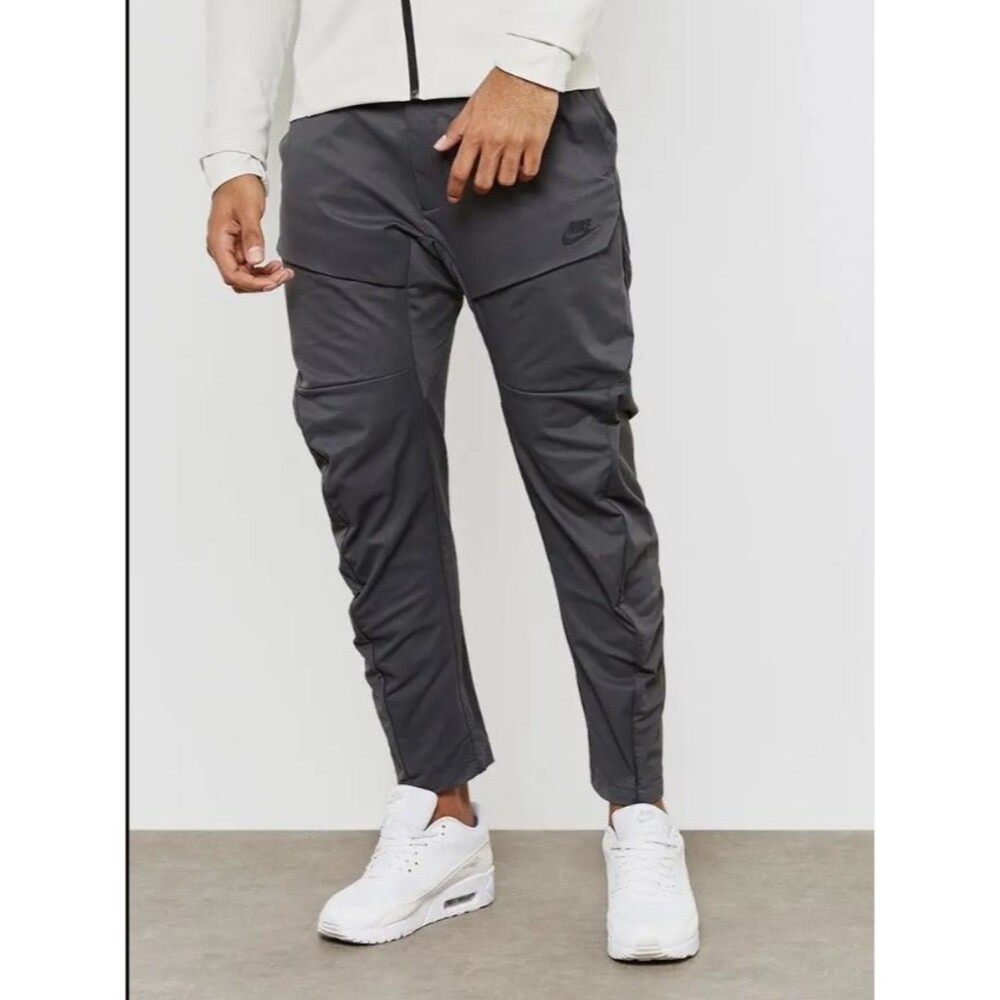 Nike Tech Pack Woven Cargo Pants Mens 38 Anthracite Gray Tapered 930281-060